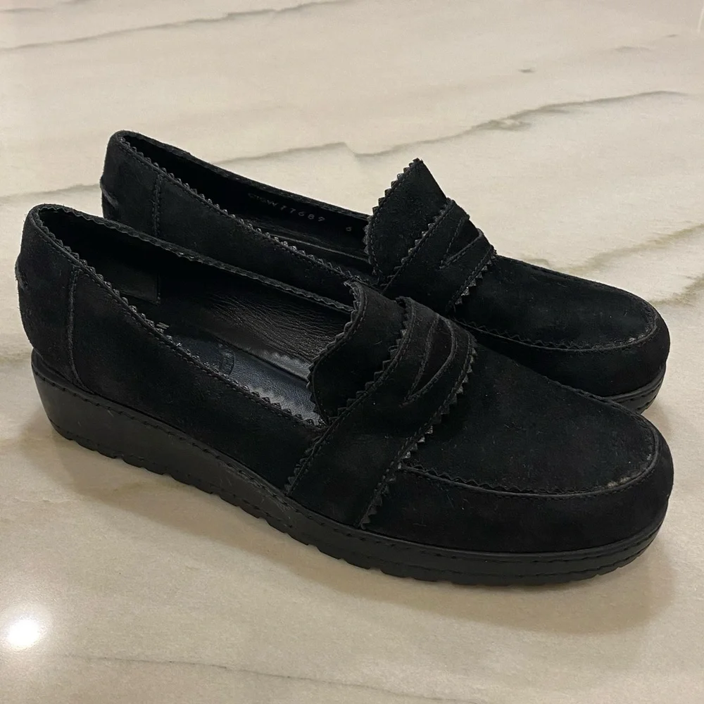 Stuart Weitzman Loafers Size 6 Black Suede Leather - Picture 1 of 15